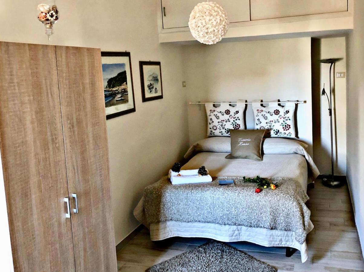 Vesuvio House Appartamento Indipendente E Centrale Sant'Agnello Luaran gambar