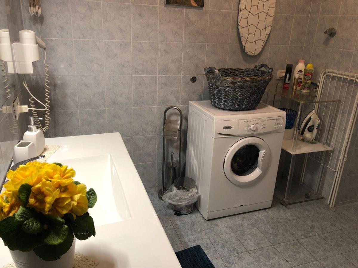 Vesuvio House Appartamento Indipendente E Centrale Sant'Agnello Luaran gambar